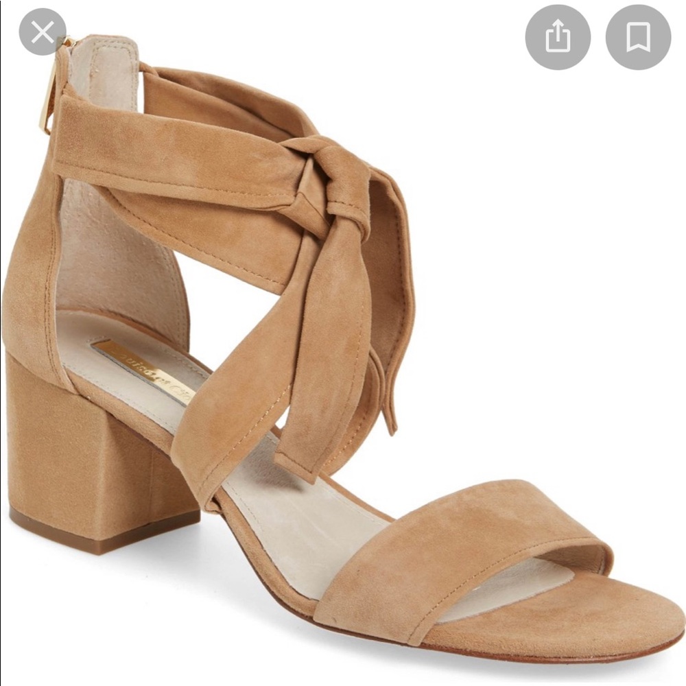 ISO Louise et cie Gia block heel sandal size 6.5/7